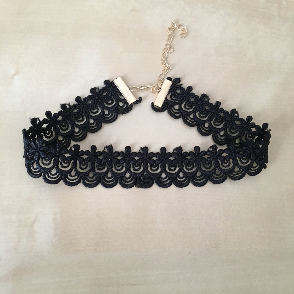 3/$15 ** Broad black lace choker band necklace